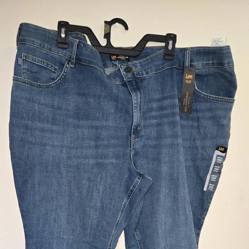 Plus size Lee blue straight leg jeans Size 26W pettite